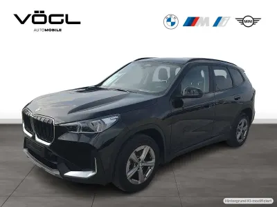 Gebraucht BMW X1 197 PS (144 kW) 2024 Saphirschwarz SUV