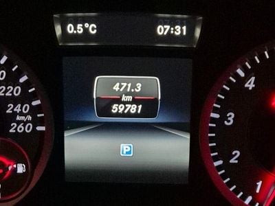 Gebraucht Mercedes A180 AMG line 122 PS (89 kW) 2015 Grau Limousine