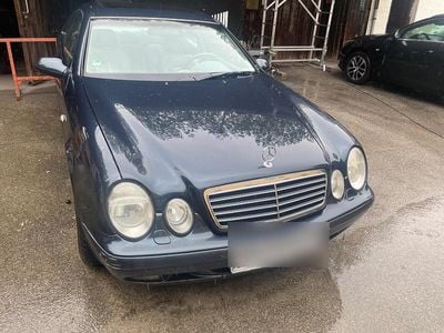 Mercedes CLK320