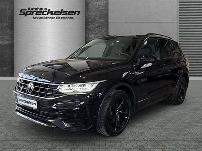 Gebraucht VW Tiguan R-line Plus 150 PS (110 kW) 2022 Schwarz SUV