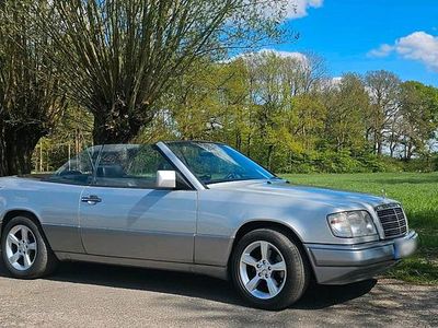 Brugt Mercedes E220 1993 Sølv Cabriolet