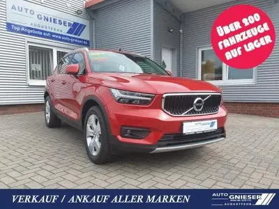 Gebraucht Volvo XC40 Momentum 163 PS (119 kW) 2021 Rot SUV