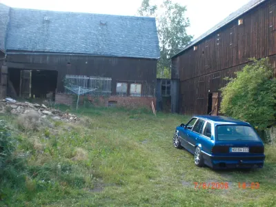 Gebraucht BMW 325 170 PS (125 kW) 1988 Blau Kombi