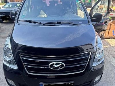 Usado Hyundai H-1 170 HP (125 kW) 2013 Preto Monovolume