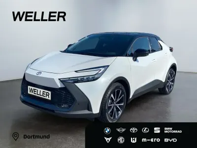 Neu Toyota C-HR 197 PS (144 kW) 2025 089)/ black (202) (weiss SUV