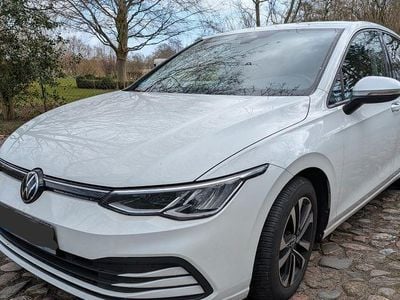 Gebraucht VW Golf VIII United 131 PS (96 kW) 2021 Weiß Limousine