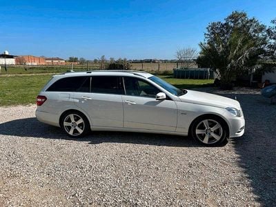 Gebraucht Mercedes 250 Avantgarde 150 PS (110 kW) 2010 Weiß Kombi