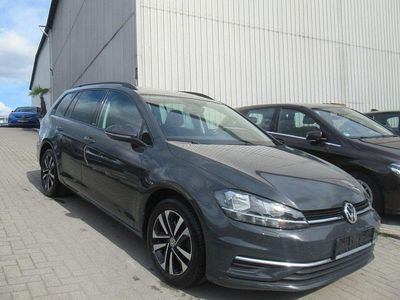 Grau Gebraucht 2020 VW Golf VII United Kombi | 11.890 € (Guter Preis)
