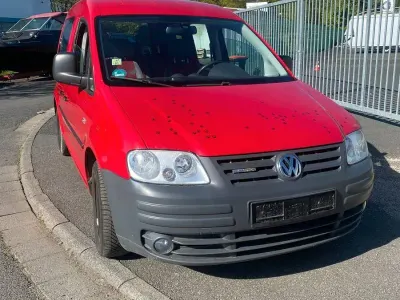 Gebraucht VW Caddy 105 PS (77 kW) 2009 Rot Van / Kleinbus