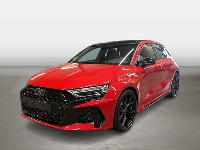 Nuova Audi RS3 Ambiente 400 CV (294 kW) 2026 Rosso Berlina
