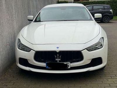 Gebraucht Maserati Ghibli 275 PS (202 kW) 2016 Weiß Limousine