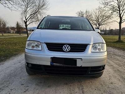 Gebraucht VW Touran Trendline 116 PS (85 kW) 2004 Grau Van / Kleinbus