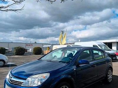 Gebraucht Opel Astra 116 PS (85 kW) 2007 Blau Limousine