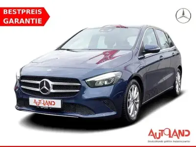 Usata Mercedes B220 Progressive 190 CV (139 kW) 2019 Blu Monovolume