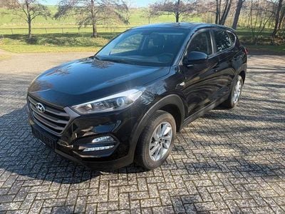 Gebraucht Hyundai Tucson 132 PS (97 kW) 2016 Schwarz SUV