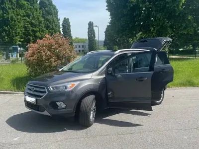 Gebraucht Ford Kuga Business Edition 150 PS (110 kW) 2016 Grau SUV