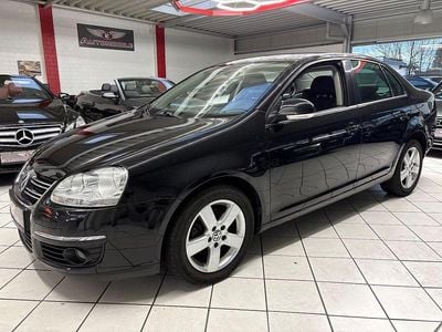 Schwarz Gebraucht 2008 VW Jetta United Limousine | 4.450 € (Etwas zu teuer)