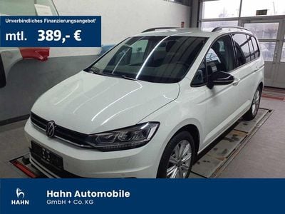 Gebraucht VW Touran Highline 150 PS (110 kW) 2022 Pure white Van / Kleinbus