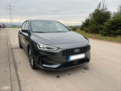 Usata Ford Focus ST 280 CV (205 kW) 2022 Grigio Berlina