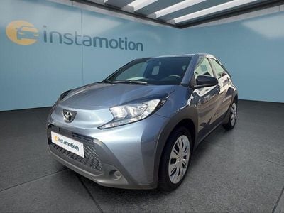 Gebraucht Toyota Aygo X Business Edition 72 PS (52 kW) 2024 Grau SUV
