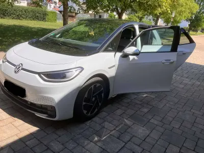 Gebraucht VW ID.3 Pro 150 kW (204 PS) 2021 Weiß Kleinwagen