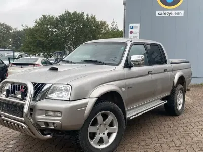Gebraucht Mitsubishi L200 2003 Silber Pickup