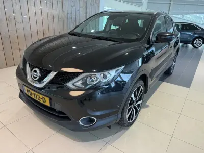 Gebraucht Nissan Qashqai Tekna 116 PS (85 kW) 2017 Schwarz SUV