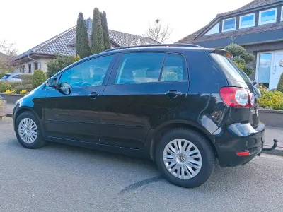 Gebraucht VW Golf VI 75 PS (55 kW) 2009 Schwarz Kleinwagen