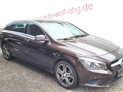 Gebraucht Mercedes CLA200 156 PS (114 kW) 2015 Orientbraun Kombi