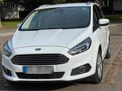 Gebraucht Ford S-MAX S 150 PS (110 kW) 2018 Weiß Van / Kleinbus