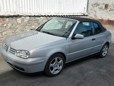 Gebraucht VW Golf Cabriolet Karmann 90 PS (66 kW) 1999 Silber Cabrio