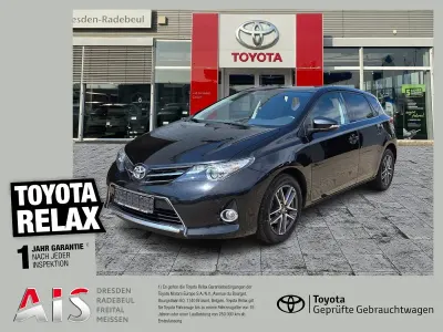 Gebraucht Toyota Auris Edition 132 PS (97 kW) 2014 Mysticschwarz mica Limousine