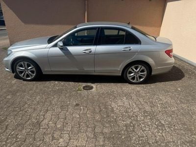 Mercedes C200