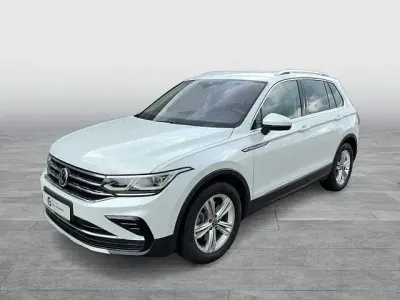 Gebraucht VW Tiguan Elegance 200 PS (147 kW) 2021 Weiss SUV