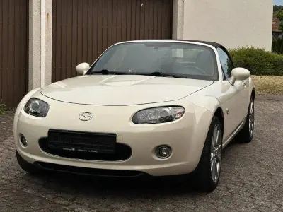 Gebraucht Mazda MX5 160 PS (117 kW) 2009 Weiß Cabrio