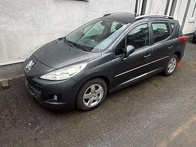 Gebraucht Peugeot 207 112 PS (82 kW) 2012 Grau Kombi