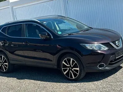 Gebraucht Nissan Qashqai Tekna 116 PS (85 kW) 2015 SUV