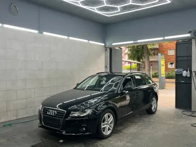 Gebraucht Audi A4 Ambiente 160 PS (117 kW) 2009 Schwarz Kombi