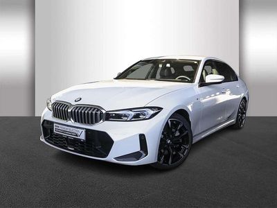 Gebraucht BMW 330 M Sport 245 PS (180 kW) 2025 Alpinweiß uni Limousine