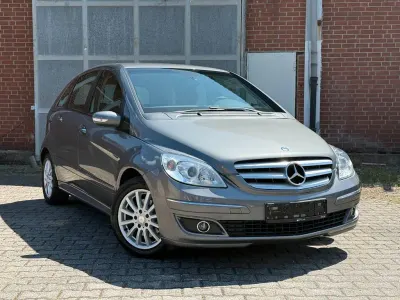 Gebraucht Mercedes B200 Edition 136 PS (100 kW) 2007 Grau Van / Kleinbus
