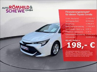Gebraucht Toyota Corolla Comfort 122 PS (89 kW) 2022 Super white 2 (weiss) Limousine