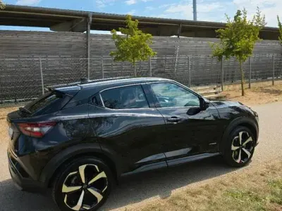 Gebraucht Nissan Juke Tekna 143 PS (105 kW) 2023 Schwarz SUV