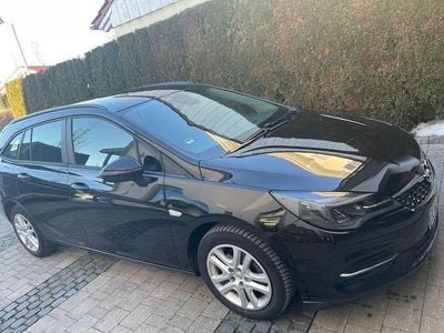 Schwarz Gebraucht 2022 Opel Astra Edition Kombi | 12.800 € (Guter Preis)