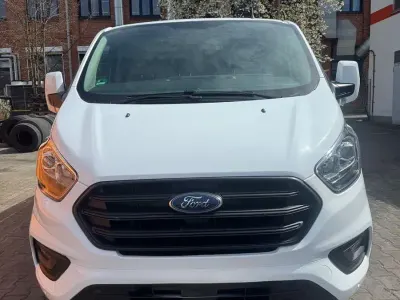 Gebraucht Ford Transit Custom 131 PS (96 kW) 2018 Weiß Van