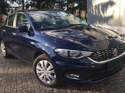 Gebraucht Fiat Tipo Pop 95 PS (69 kW) 2018 Blau Limousine
