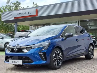 Neu Mitsubishi Colt Select 91 PS (66 kW) 2025 Blau Limousine