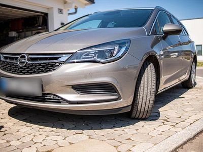 Usata Opel Astra 125 CV (91 kW) 2017 Grigio Station wagon