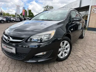Usata Opel Astra Edition 116 CV (85 kW) 2016 Nero Station wagon