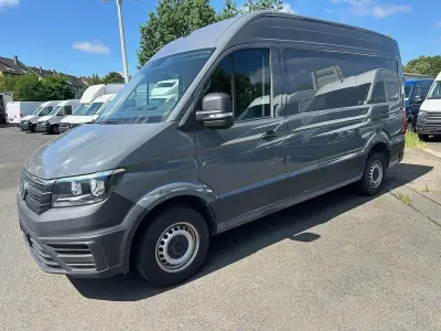 Gebraucht VW Crafter 102 PS (75 kW) 2018 Grau Van