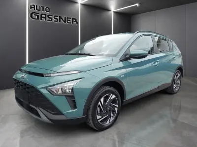 Gebraucht Hyundai Bayon Trend 101 PS (74 kW) 2024 Grün SUV